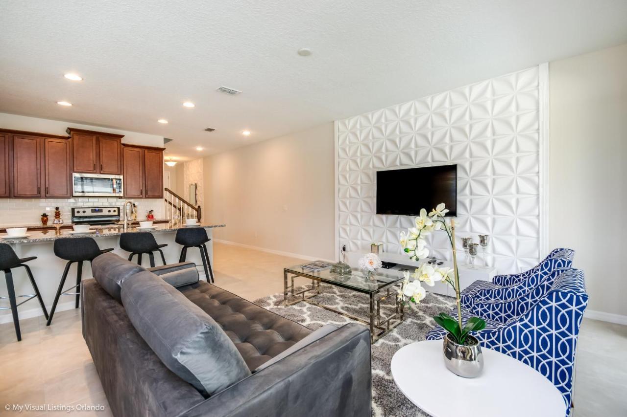 Solara Resort Townhome, 15 Minutes From Disney キシミー エクステリア 写真