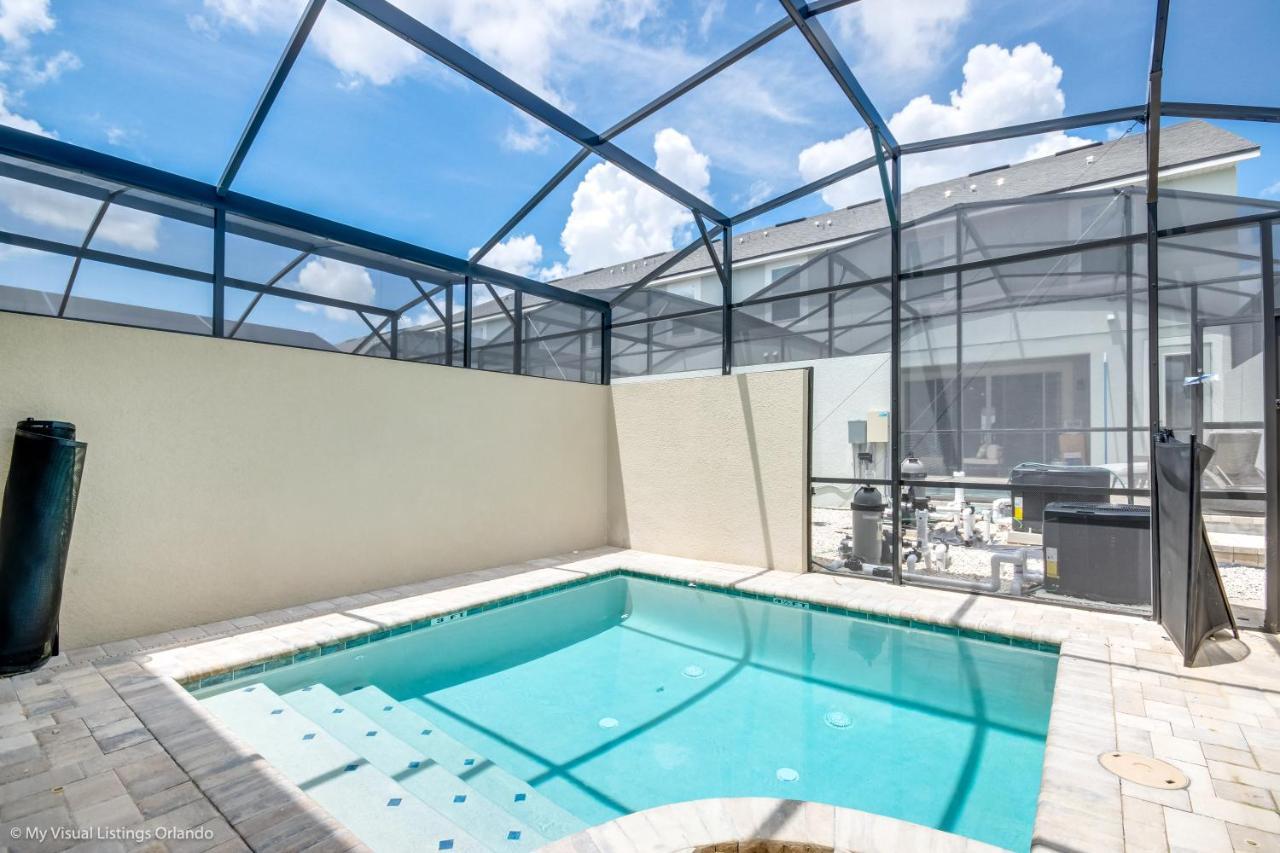 Solara Resort Townhome, 15 Minutes From Disney キシミー エクステリア 写真