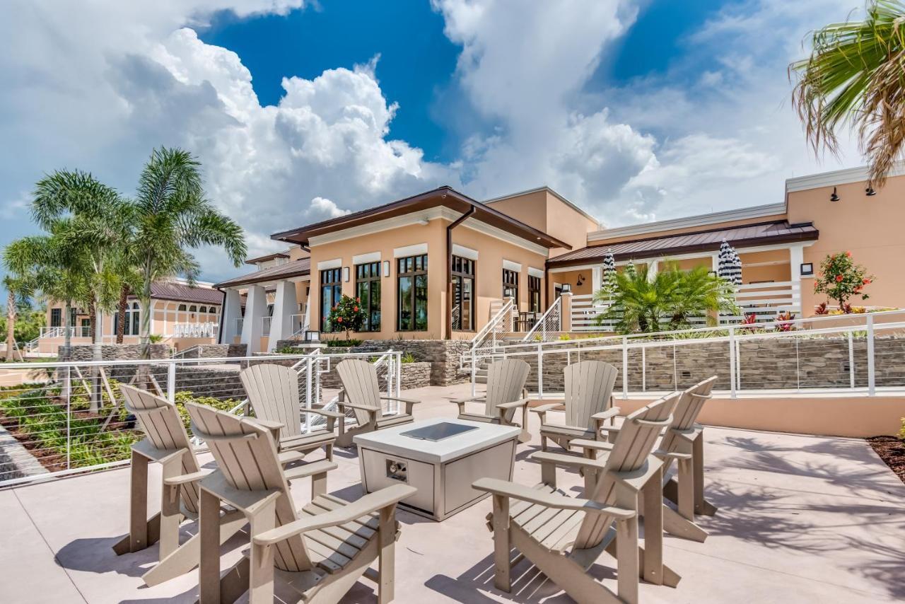 Solara Resort Townhome, 15 Minutes From Disney キシミー エクステリア 写真