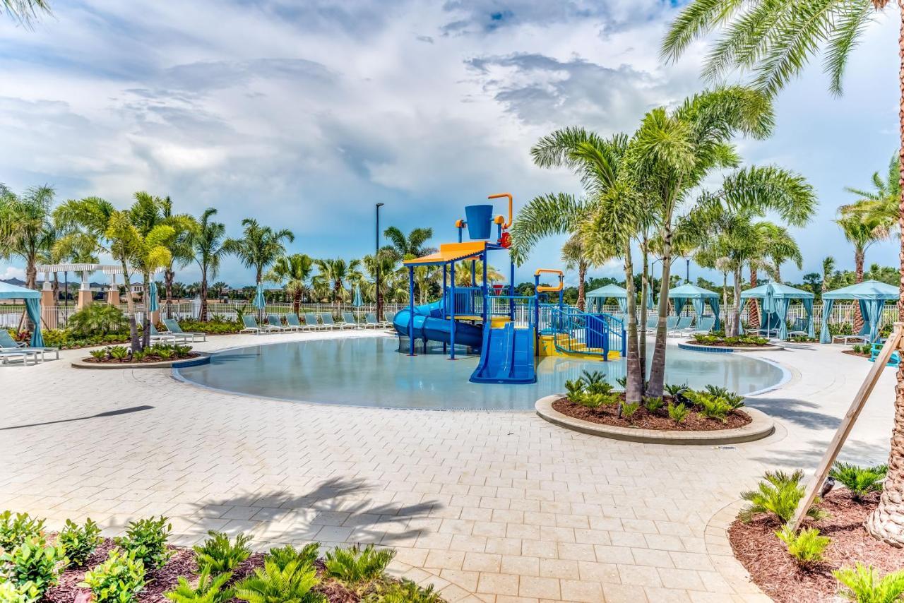 Solara Resort Townhome, 15 Minutes From Disney キシミー エクステリア 写真
