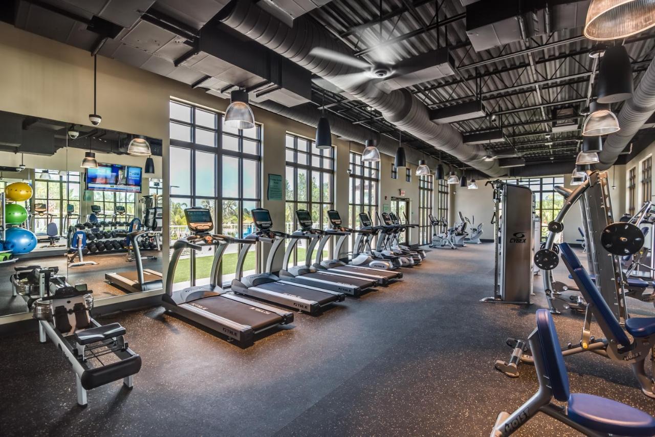Solara Resort Townhome, 15 Minutes From Disney キシミー エクステリア 写真